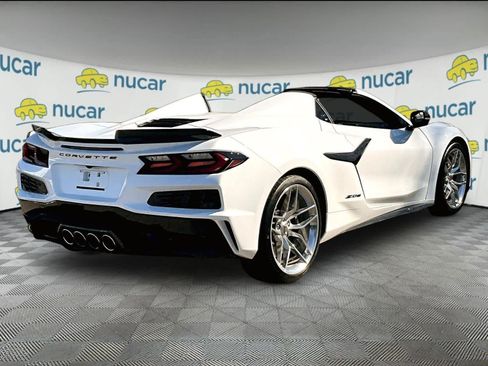 New 2026 Chevrolet Corvette Z06 w/ Stealth Interior Trim Package RWD image 7