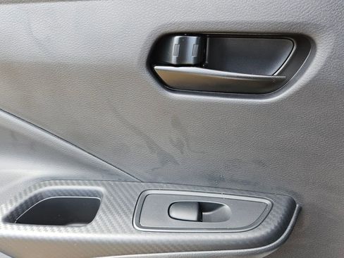 New 2025 Nissan Versa S w/ Trunk Package image 7