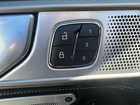 Used 2024 Ford Explorer ST w/ Equipment Group 401A AWD/4WD image 12