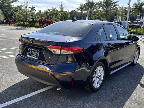 Used 2023 Toyota Corolla LE image 4