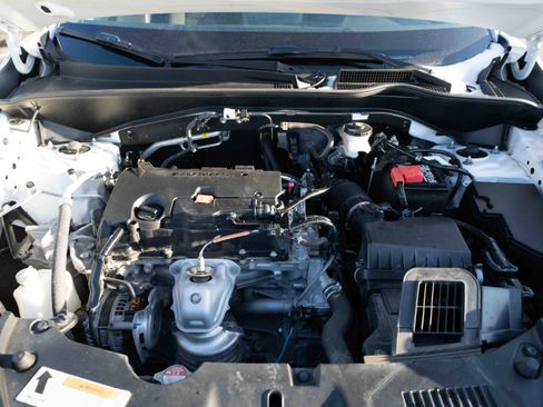 Certified 2024 Honda HR-V LX image 31