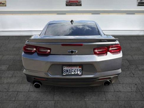 Used 2019 Chevrolet Camaro LT RWD image 6