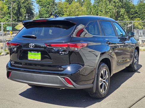 New 2026 Toyota Highlander XLE AWD/4WD image 7