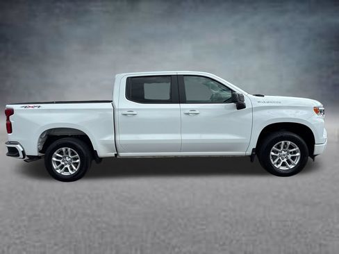 Used 2026 Chevrolet Silverado 1500 RST AWD/4WD image 7