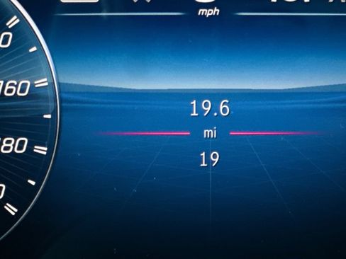 New 2026 Mercedes-Benz E 53 AMG e 4MATIC Sedan image 34