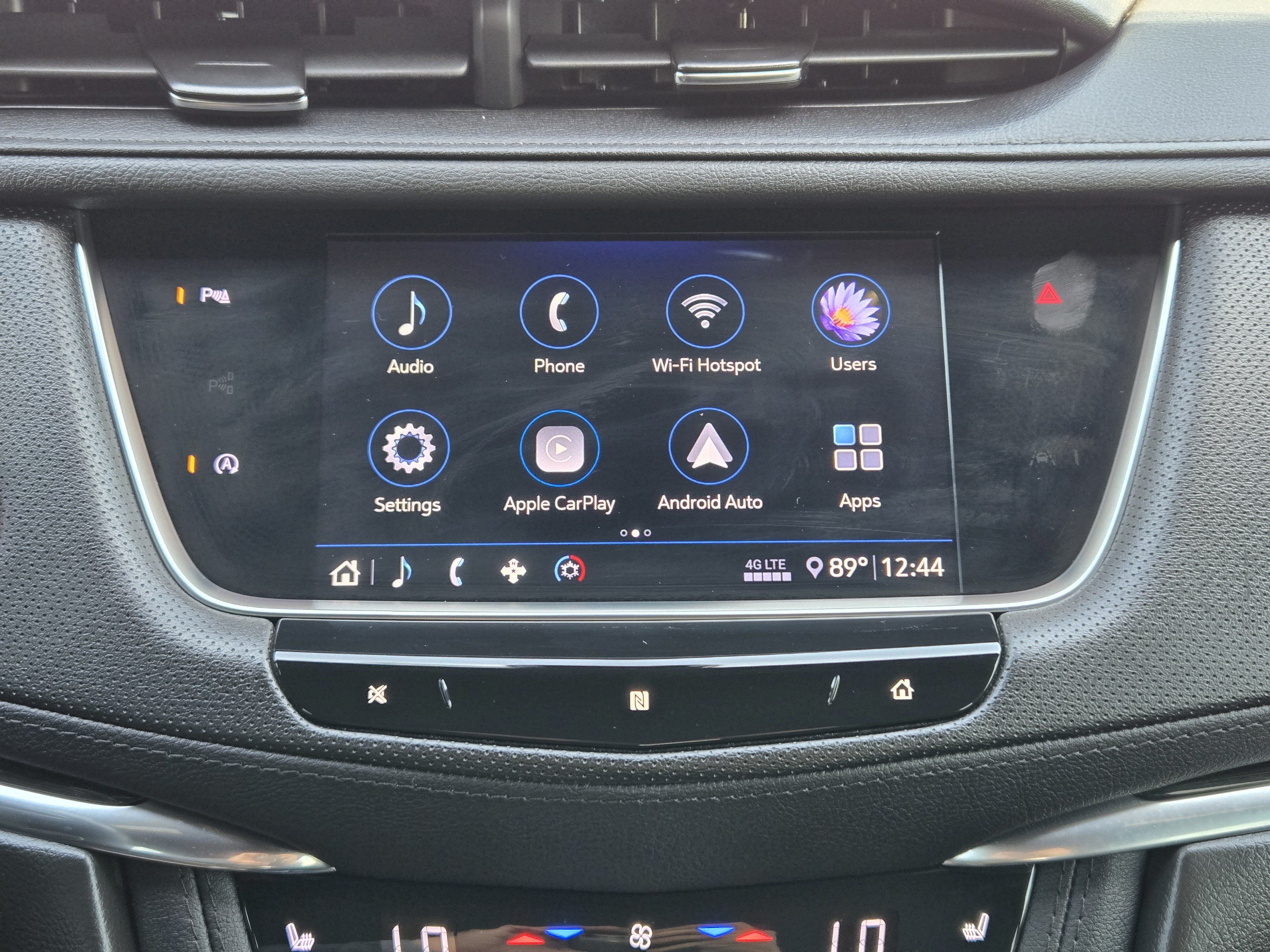 Used 2020 Cadillac XT5 Premium Luxury FWD image 23