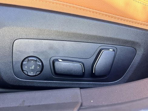 Used 2026 BMW 330i Sedan w/ Convenience Package image 18