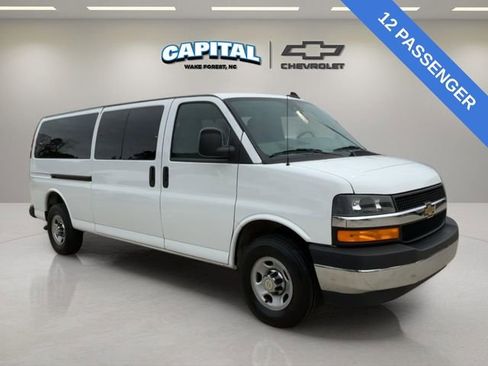 Used 2024 Chevrolet Express 3500 LT w/ LT Preferred Equipment Group image 7