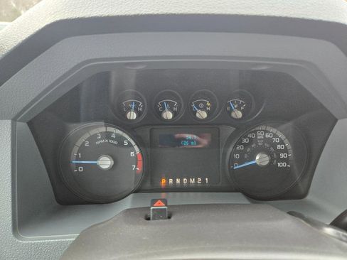 Used 2015 Ford F250 XL w/ Power Equipment Group image 19