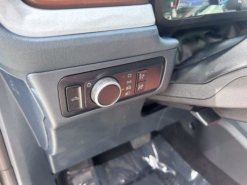 Certified 2024 Ford Maverick Lariat w/ FX4 Off-Road Package AWD/4WD image 11