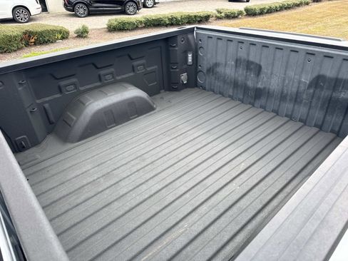 Used 2021 Chevrolet Silverado 1500 LT Trail Boss w/ Convenience Package II image 11