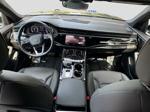 Used 2022 Audi Q8 Prestige w/ Prestige Package AWD/4WD image 22