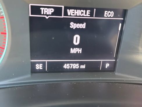 Used 2025 Chevrolet Malibu LT FWD image 17