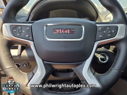 Used 2024 GMC Terrain SLT AWD/4WD image 27