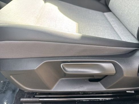 Used 2023 Volkswagen ID.4 Pro image 14