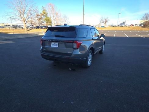 New 2026 Ford Explorer Active image 5