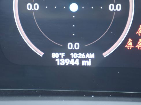 Used 2024 Porsche Panamera 4 image 25