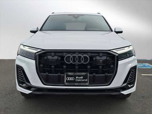 Used 2025 Audi Q7 3.0T Premium Plus w/ Premium Plus Package AWD/4WD image 8