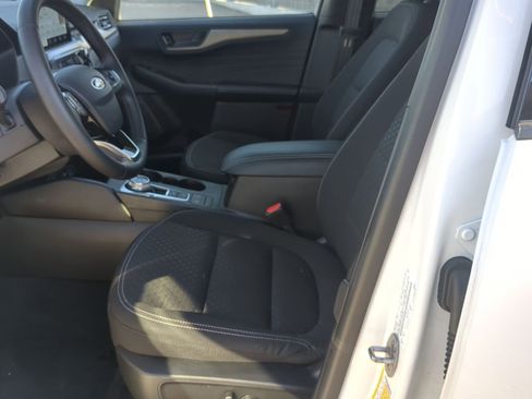 Certified 2023 Ford Escape Active AWD/4WD image 19