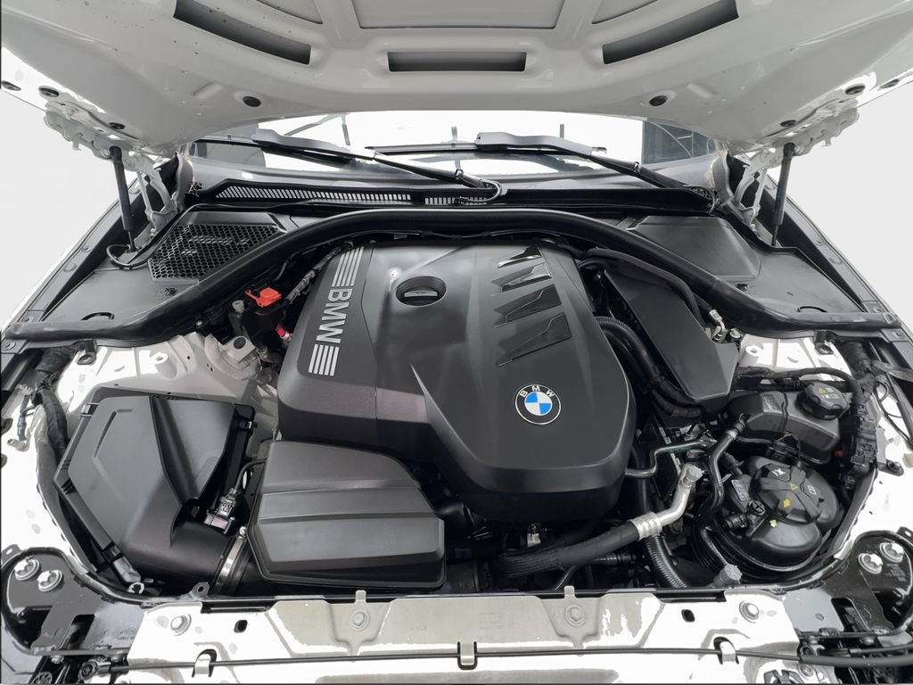 Used 2025 BMW 330i Sedan RWD image 19