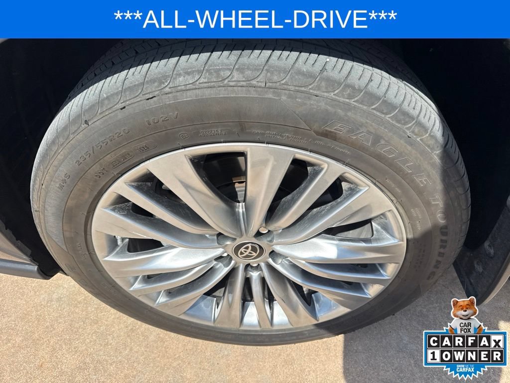 Used 2024 Toyota Highlander Platinum AWD/4WD image 35
