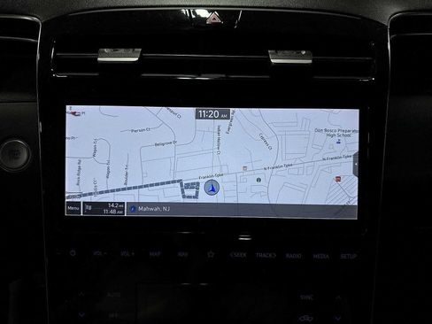 Used 2022 Hyundai Santa Cruz Limited image 20