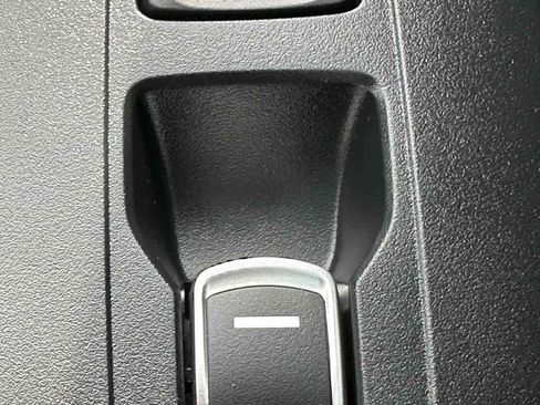 Used 2025 Honda Civic Sport image 30