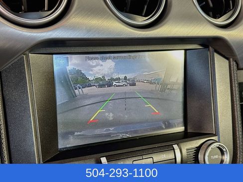 Used 2018 Ford Mustang Premium RWD image 15