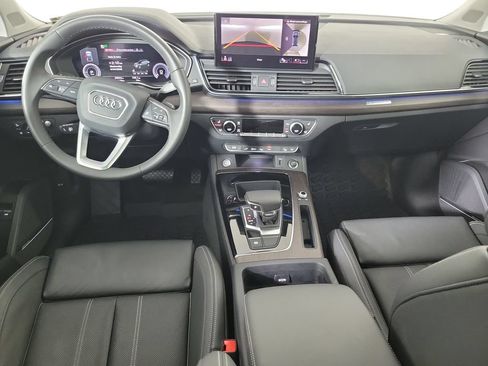 Used 2023 Audi Q5 e Prestige w/ Prestige Package AWD/4WD image 16