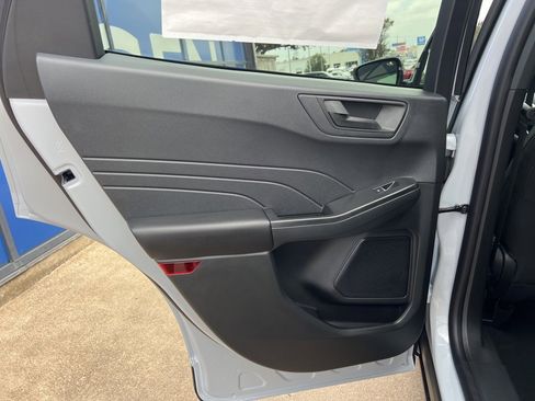 New 2026 Ford Escape Active image 10