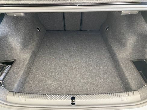 New 2026 BMW 530i xDrive w/ Premium Package image 32