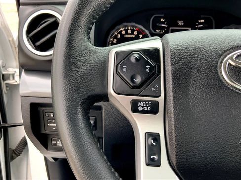 Used 2021 Toyota Tundra Platinum AWD/4WD image 23