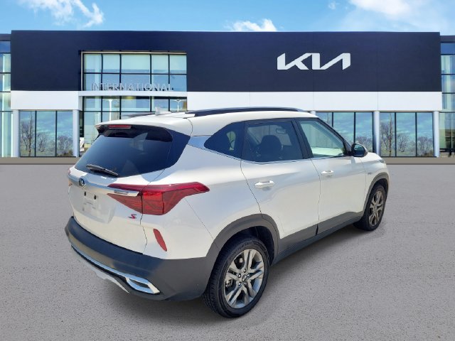 Used 2021 Kia Seltos S AWD/4WD image 4