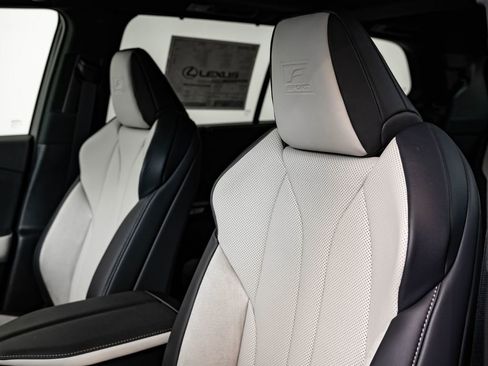 New 2026 Lexus TX 500h AWD image 27