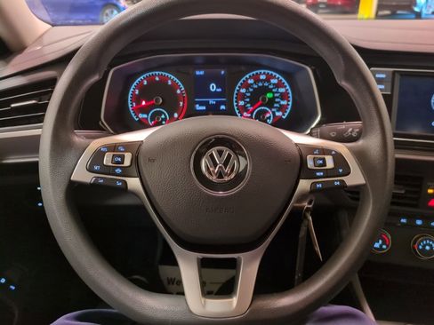 Used 2021 Volkswagen Jetta S image 17