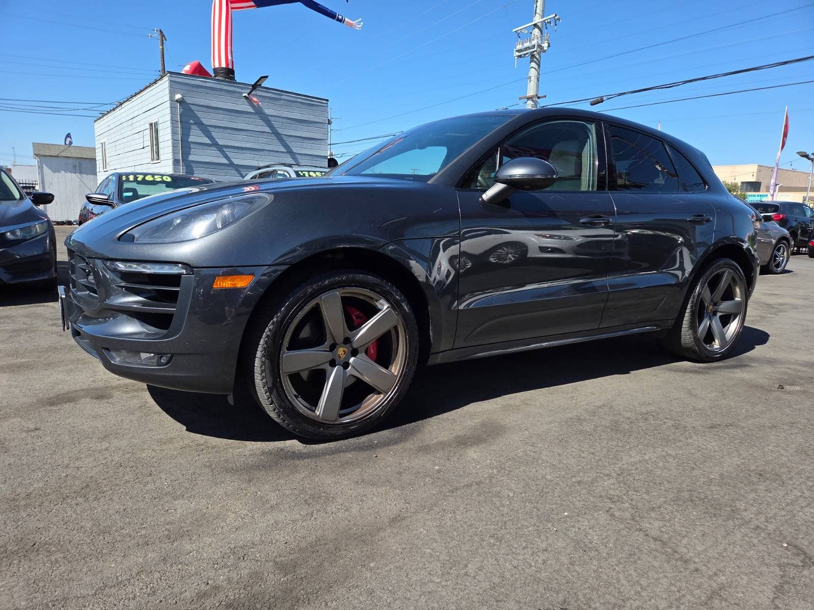 Used 2018 Porsche Macan GTS AWD/4WD image 1