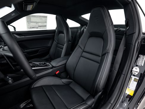 New 2026 Porsche 911 Carrera S image 5