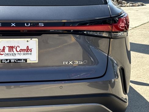 Used 2023 Lexus RX 350 w/ Luxury Package image 7