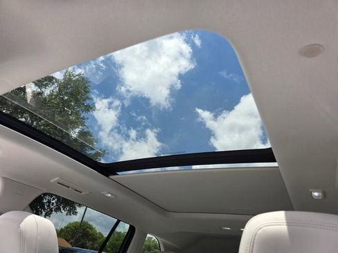 New 2026 Buick Enclave Avenir w/ Super Cruise Package FWD image 22