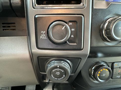 Used 2020 Ford F150 XLT w/ Equipment Group 302A Luxury image 18