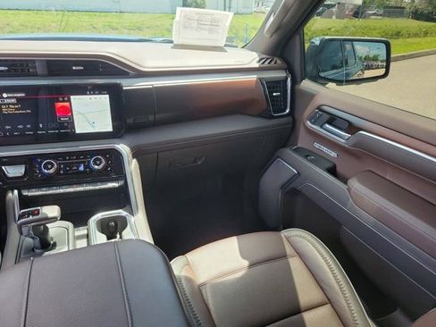Used 2026 GMC Sierra 1500 Denali AWD/4WD image 24