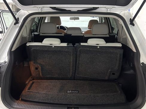 Used 2021 Volkswagen Tiguan S FWD image 13