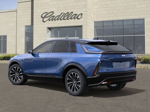 New 2026 Cadillac Lyriq Sport w/ LPO, Floor Liner Package AWD/4WD image 3