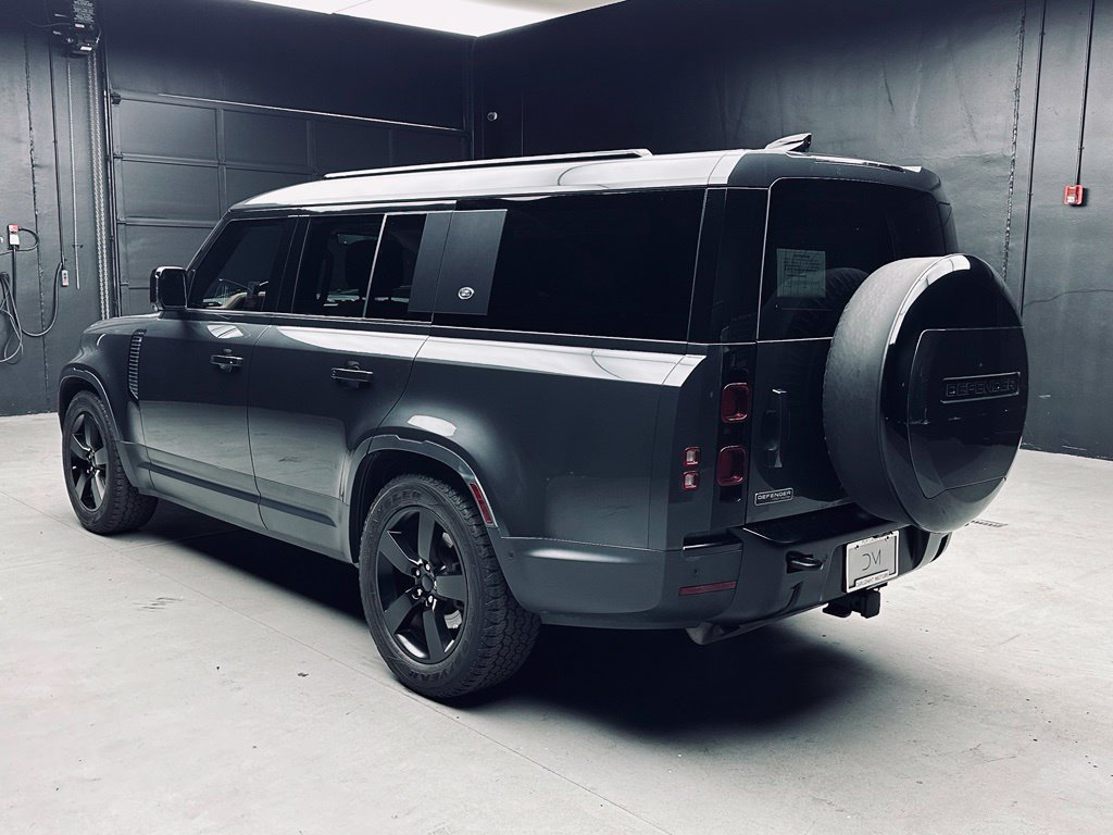 Used 2023 Land Rover Defender 130 First Edition AWD/4WD image 4