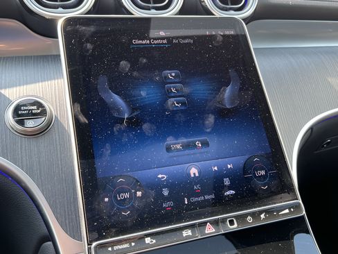 Certified 2025 Mercedes-Benz GLC 300 image 29