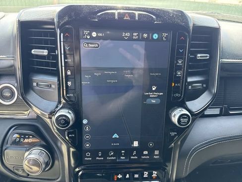 Used 2022 RAM 1500 Limited w/ Body Color Bumper Group RWD image 18
