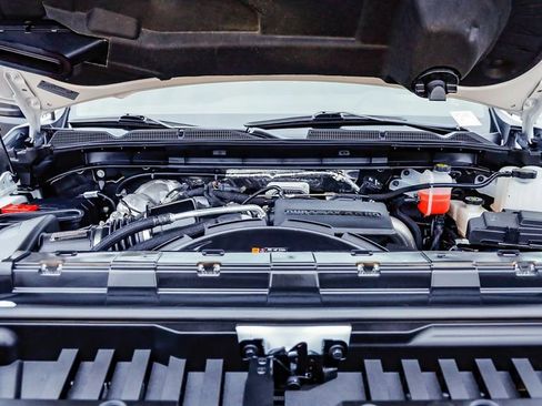 Used 2025 GMC Sierra 2500 AT4 image 89