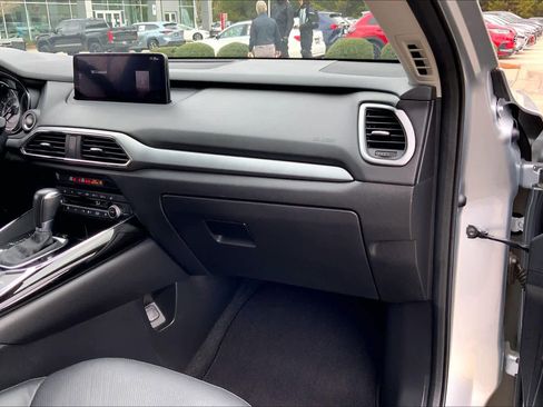 Used 2023 MAZDA CX-9 Touring Plus image 19