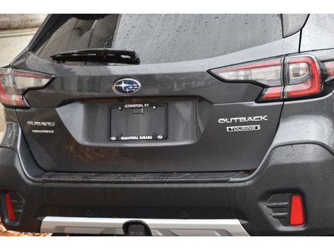 Used 2022 Subaru Outback Touring w/ Popular Package #2 image 31