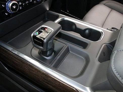 New 2026 GMC Sierra 1500 Elevation w/ Elevation Premium Package image 24